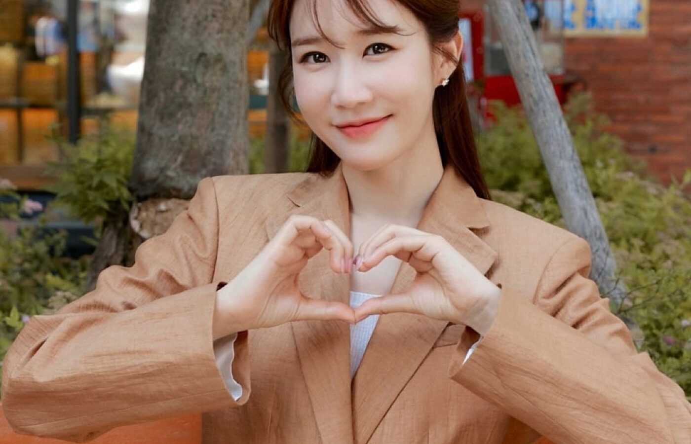 Viral! Aktris Cantik Yoo In-na Ternyata Jadi Pengisi Suara GPS di Korea Selatan